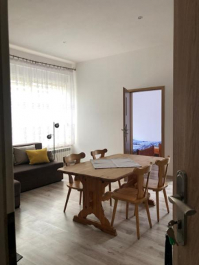 Apartament nad jeziorem